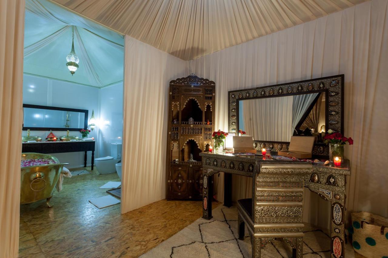 Lemnaouar Erg Camp Hotel Merzouga Exterior foto